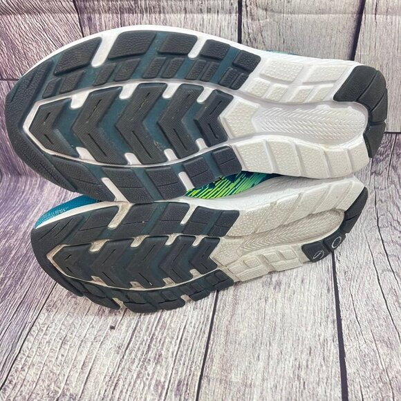 New Balance FuelCore Urge v2 Kids Youth Size 5.5 Blue Running Sneakers Shoes - Picture 9 of 11